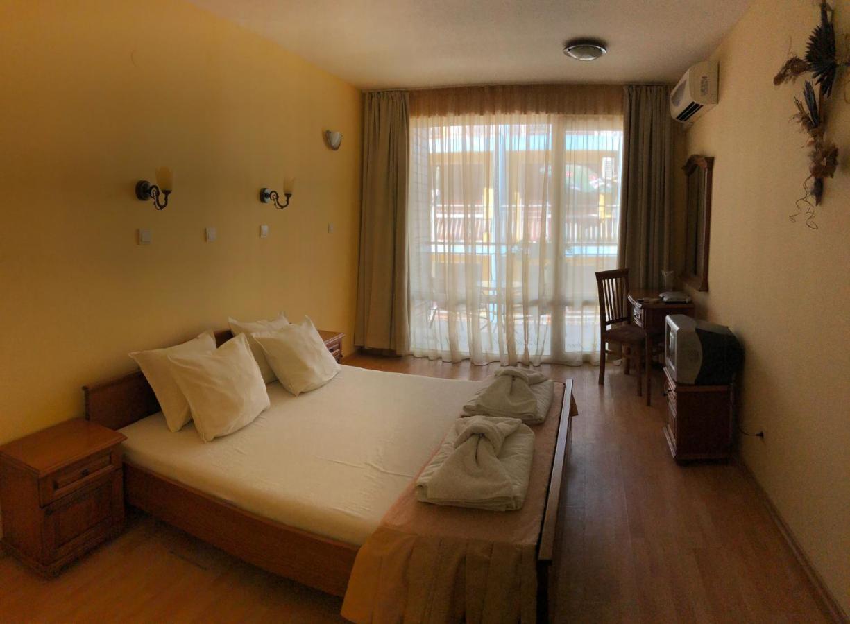 Family Hotel Littoral Sozopol Buitenkant foto