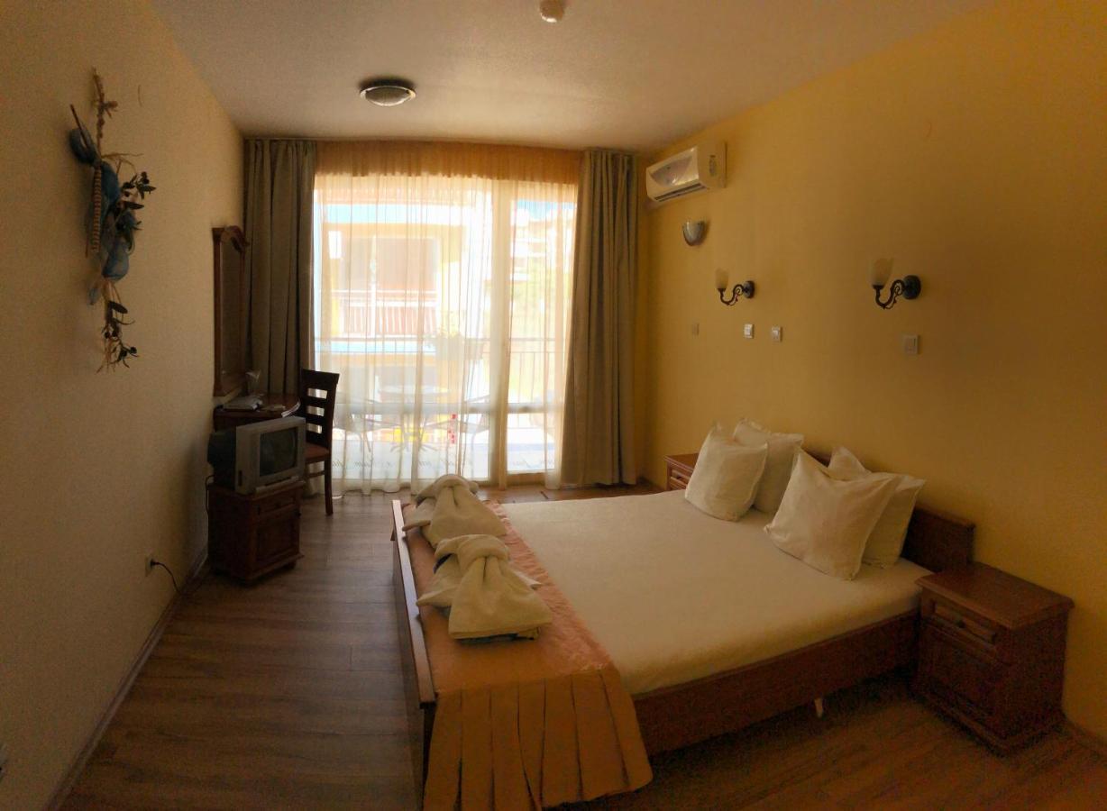 Family Hotel Littoral Sozopol Buitenkant foto