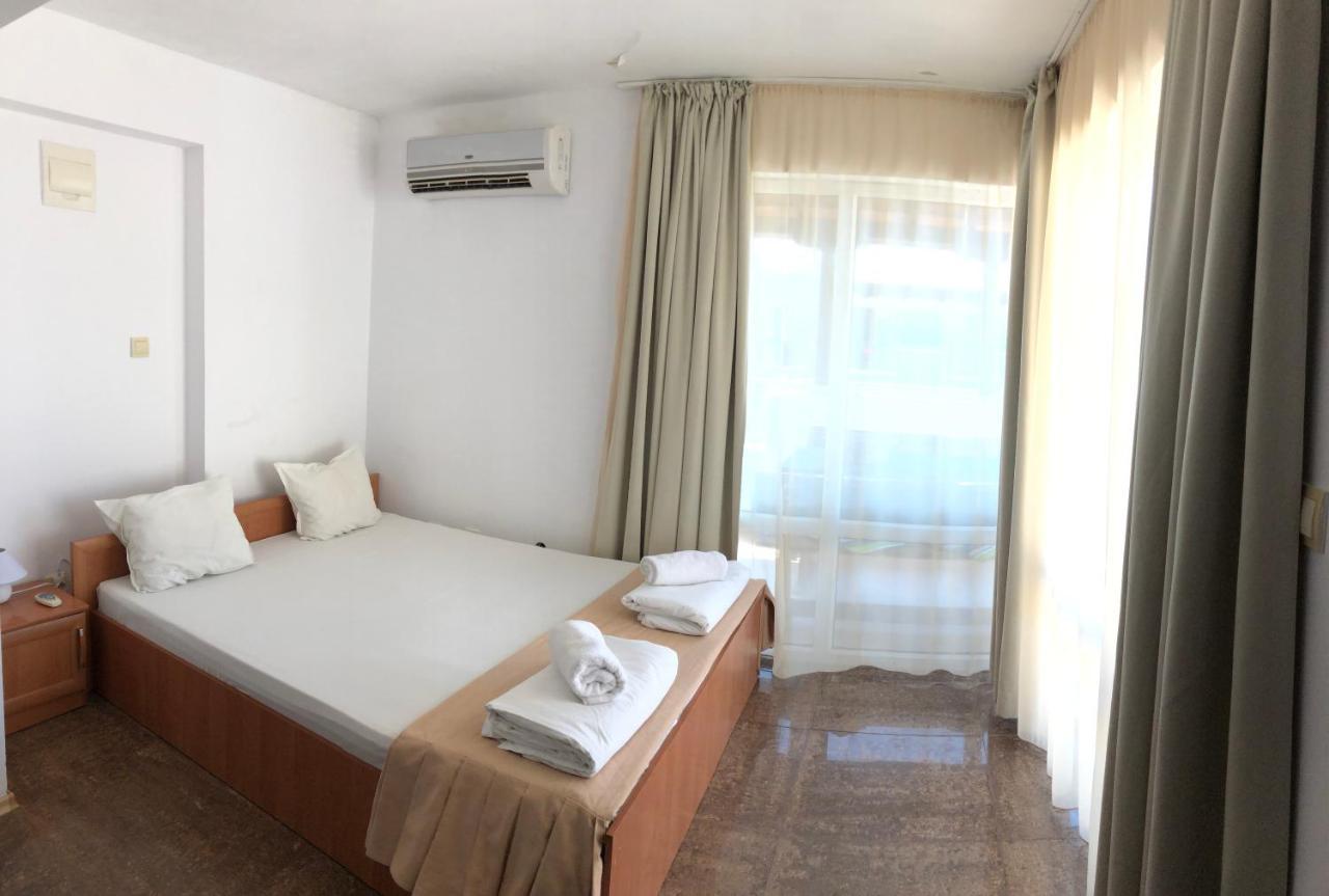 Family Hotel Littoral Sozopol Buitenkant foto