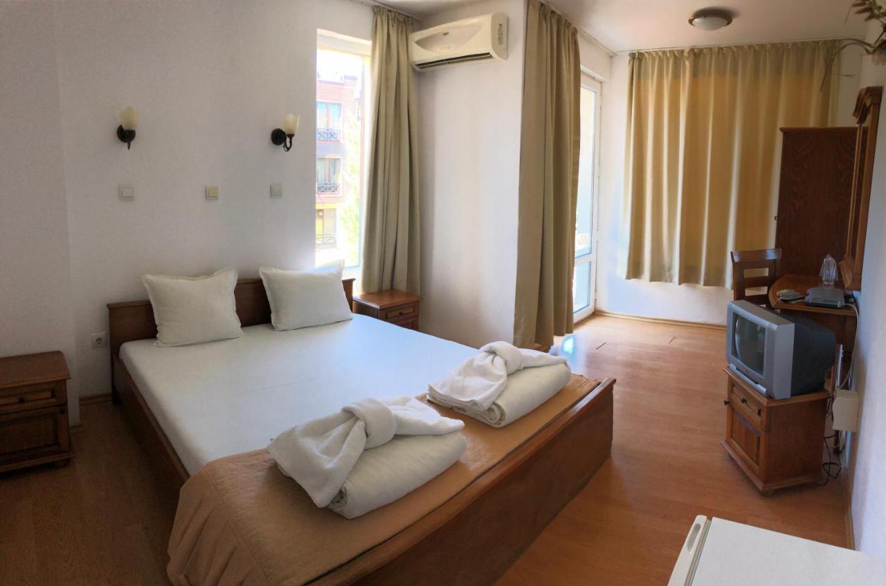 Family Hotel Littoral Sozopol Buitenkant foto