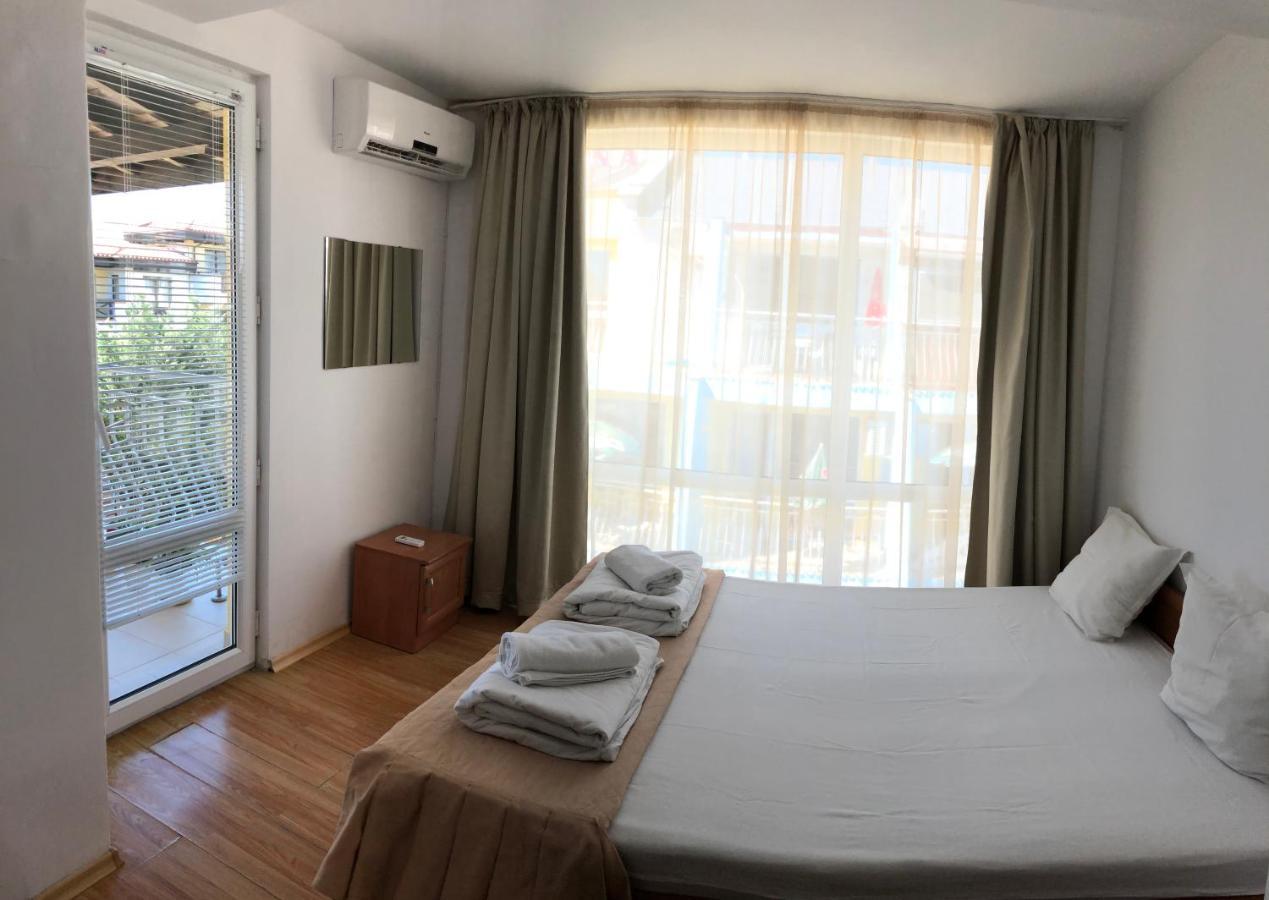 Family Hotel Littoral Sozopol Buitenkant foto
