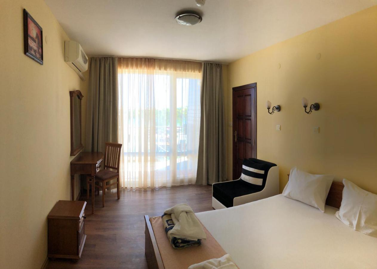 Family Hotel Littoral Sozopol Buitenkant foto