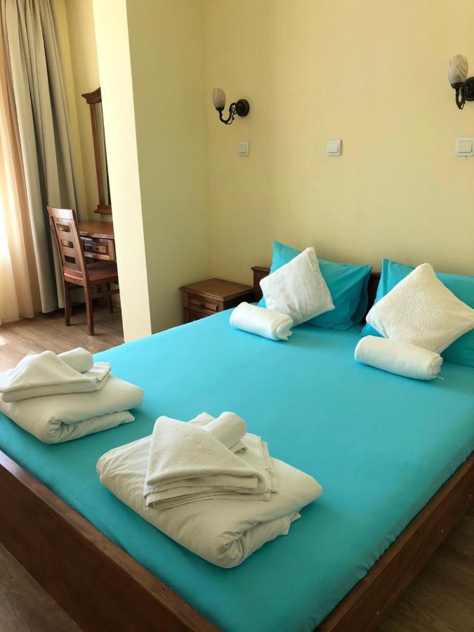 Family Hotel Littoral Sozopol Buitenkant foto