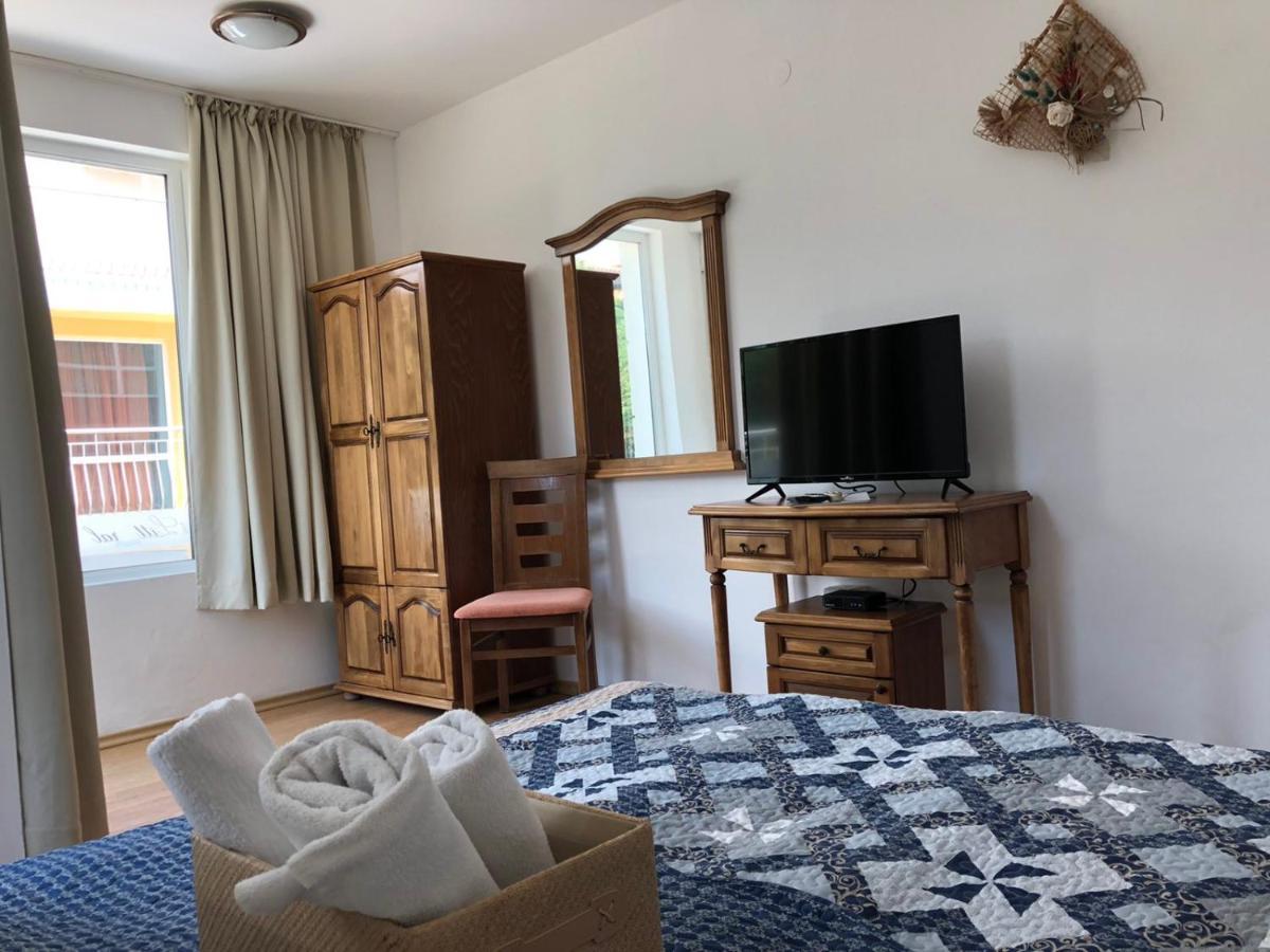 Family Hotel Littoral Sozopol Buitenkant foto